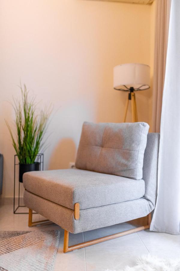 Niovi, Stylish Apartment Near The Waterfront Szaloniki Kültér fotó