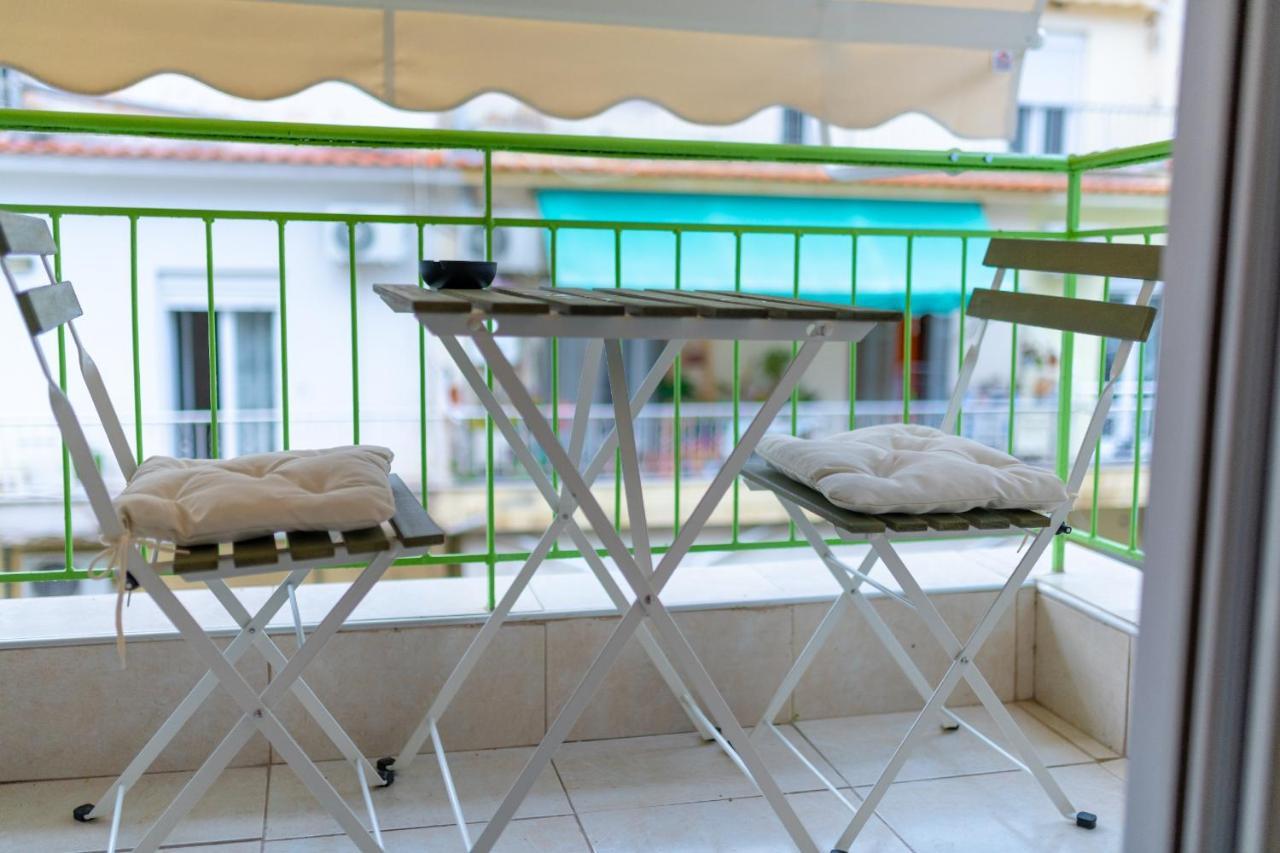 Niovi, Stylish Apartment Near The Waterfront Szaloniki Kültér fotó