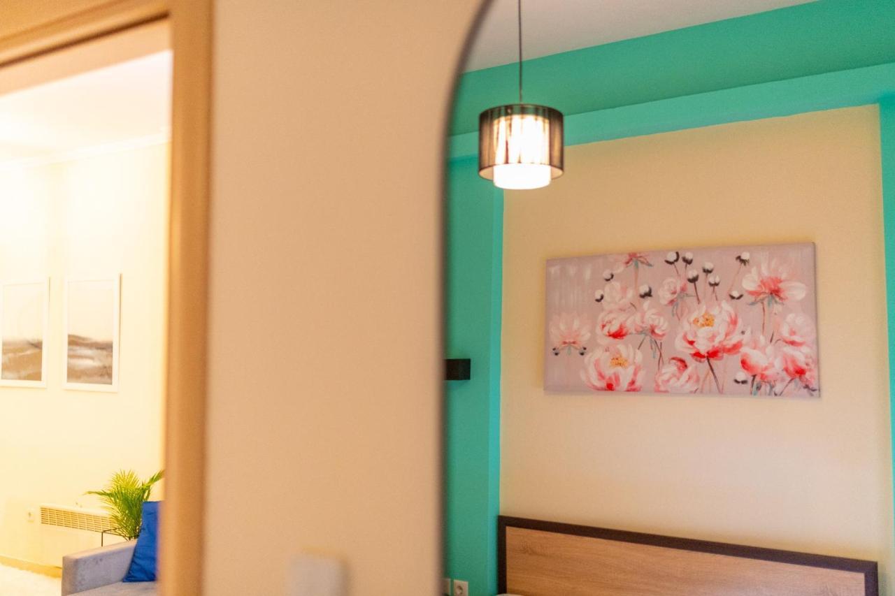 Niovi, Stylish Apartment Near The Waterfront Szaloniki Kültér fotó